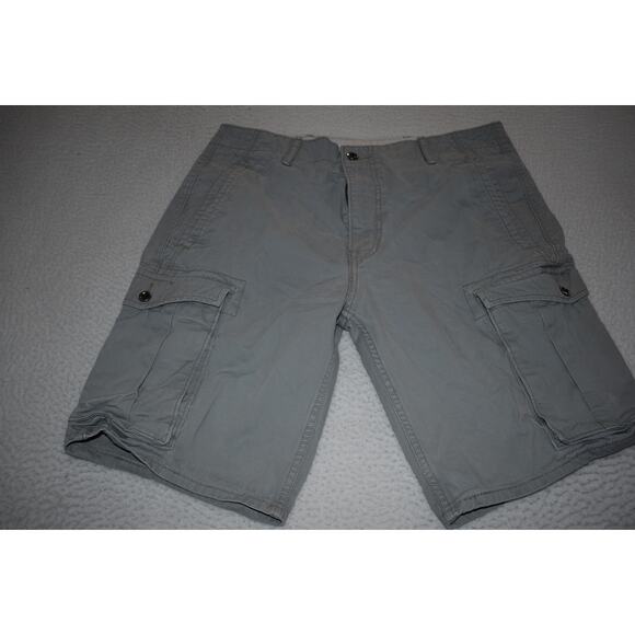 Levis Cargo Shorts Mens Size 32 Flat Front Gray Cotton - Picture 2 of 6